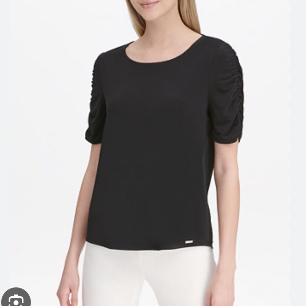 NWT CALVIN KLIEN Black Ruched Sleeve Top